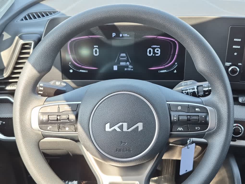 2024 Kia Sportage LX - Photo 18