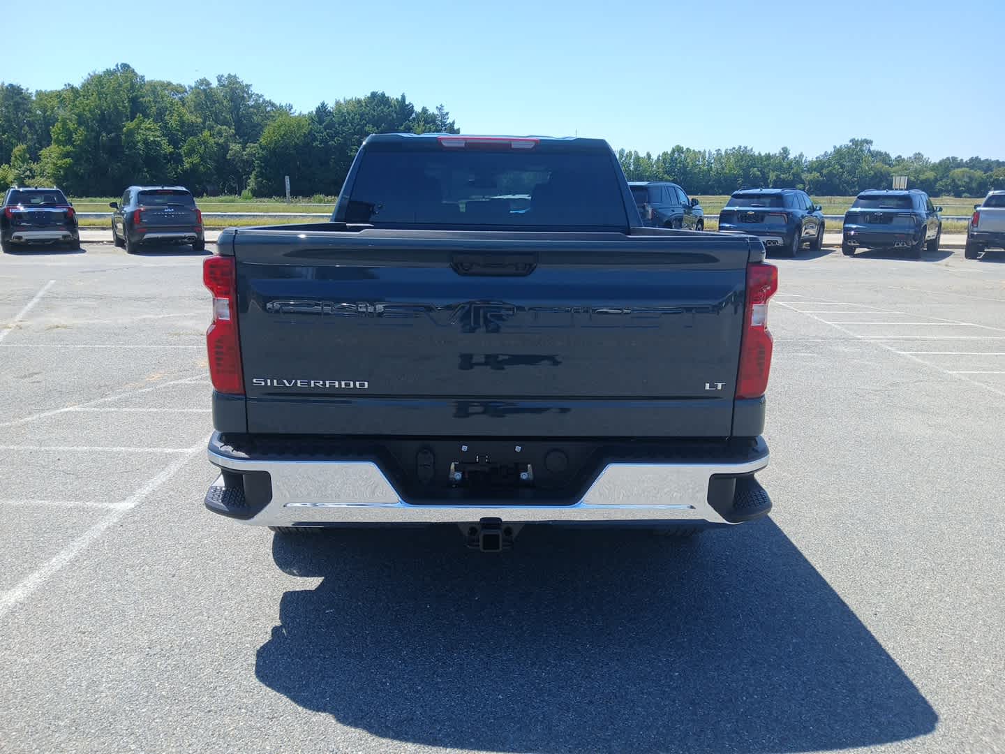 2026 Chevrolet Silverado 1500 LT photo 4