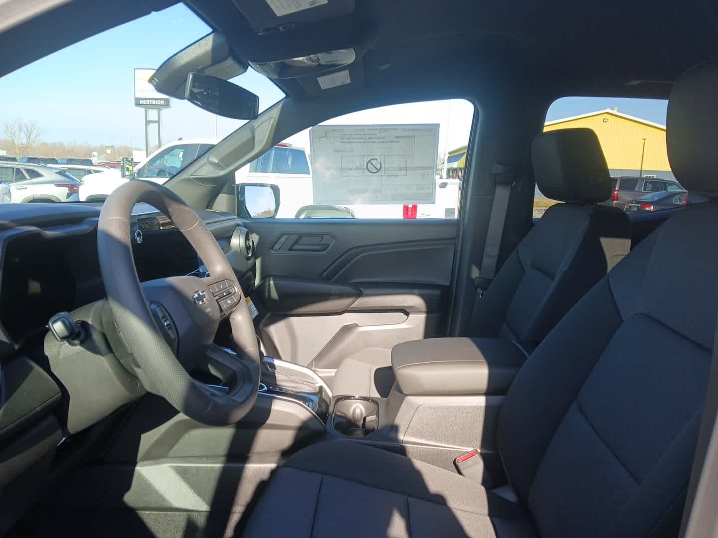 2026 Chevrolet Colorado Trail Boss - Photo 12