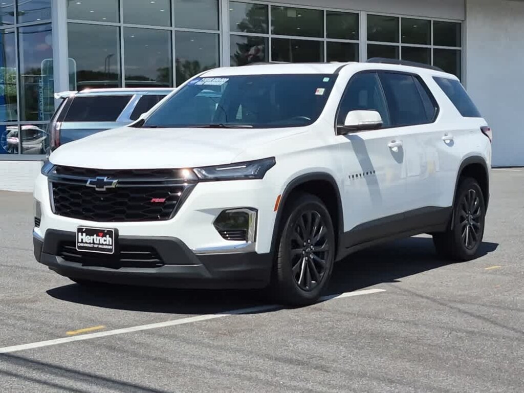 Used 2023 Chevrolet Traverse RS SUV