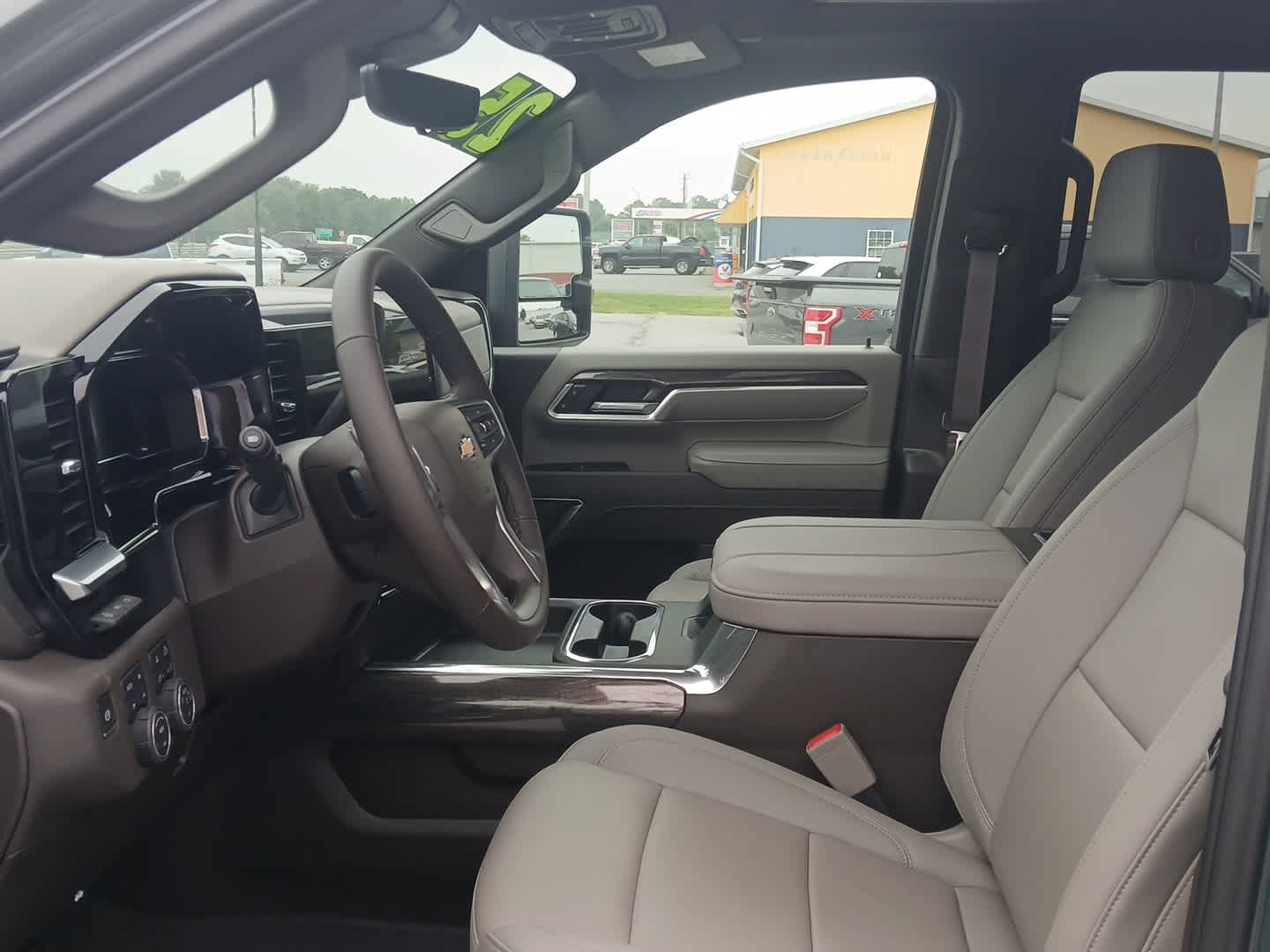 2025 Chevrolet Silverado 2500 HD LTZ - Photo 12