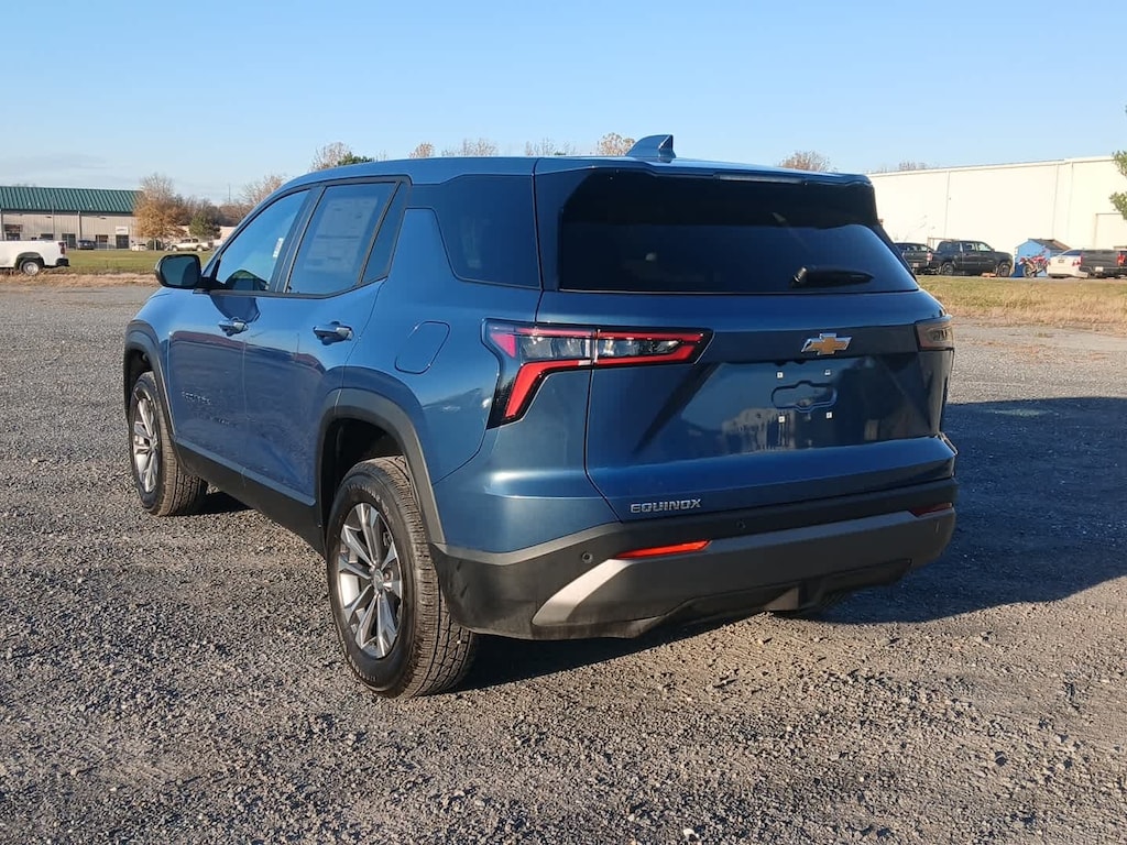 New 2026 Chevrolet Equinox LT SUV