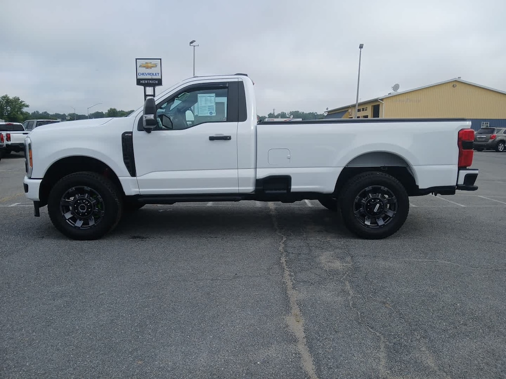 Used 2023 Ford Super Duty F-250 SRW XL 4WD Reg Cab 8 Box Truck Regular Cab