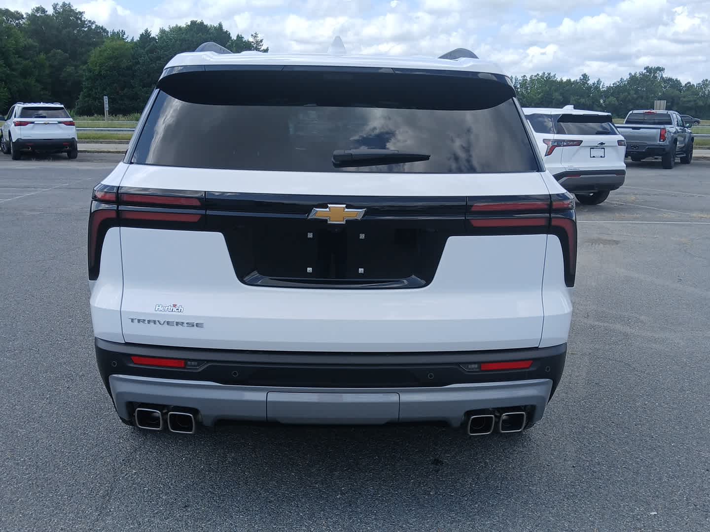 2026 Chevrolet Traverse photo 3