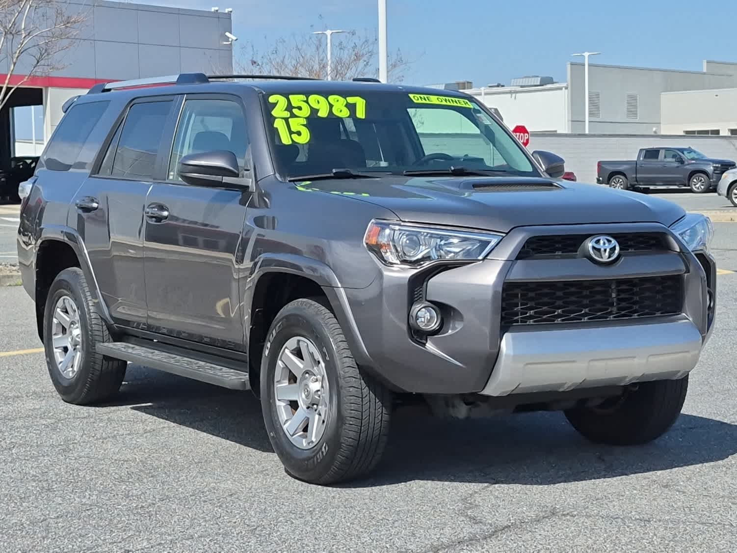 View vehicle photo 3