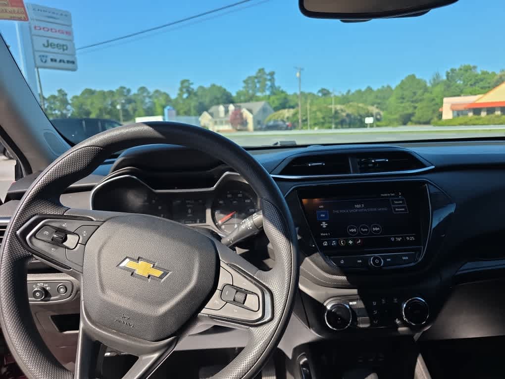 2023 Chevrolet TrailBlazer LT - Photo 17