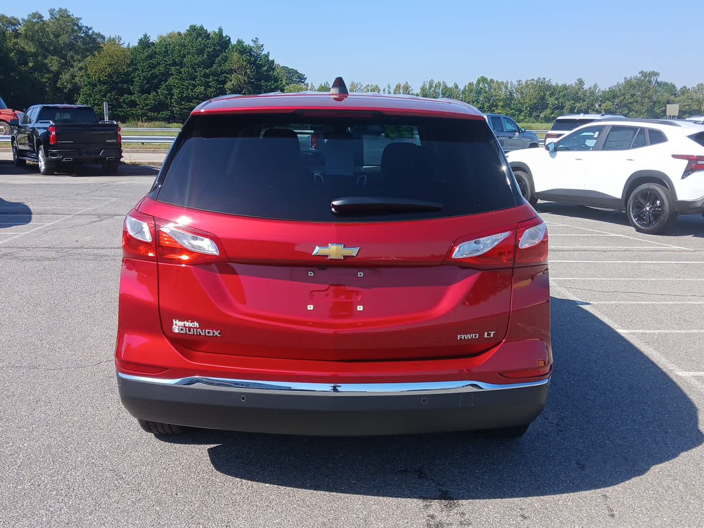 2020 Chevrolet Equinox LT photo 4