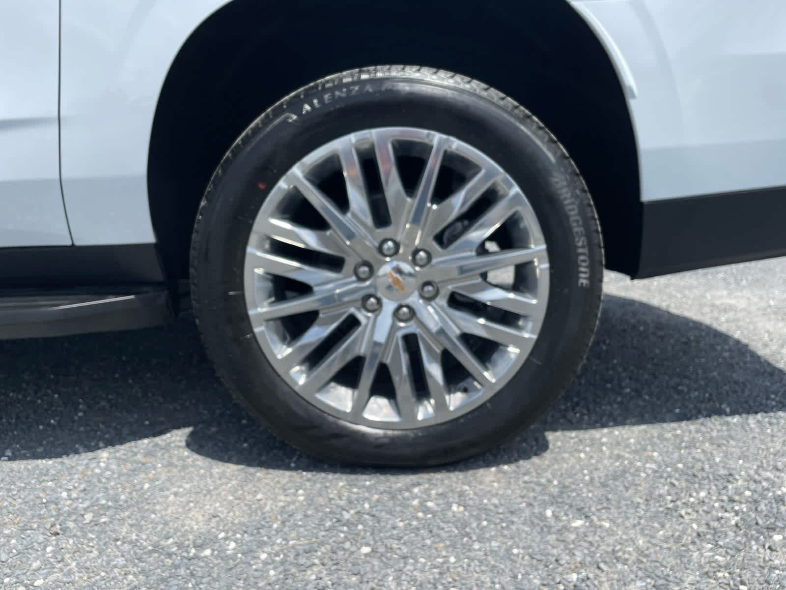 2026 Chevrolet Suburban Premier - Photo 9