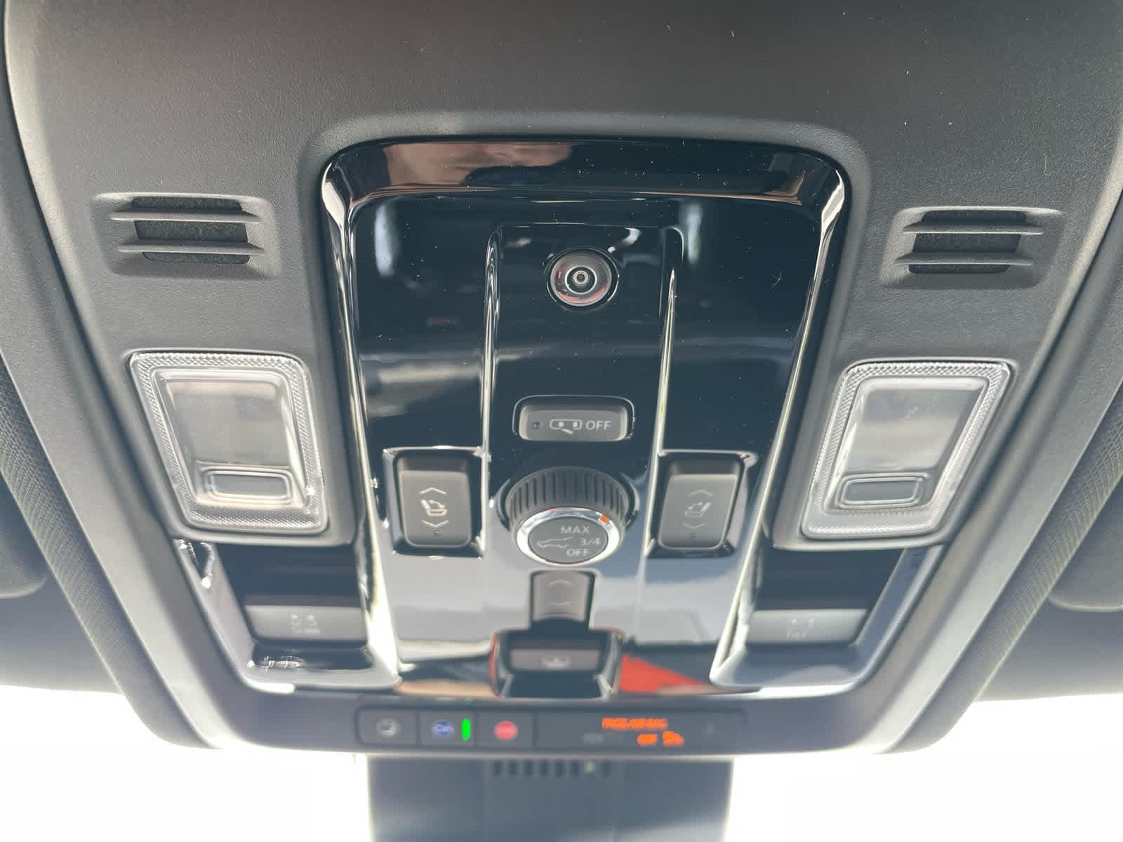 2026 Chevrolet Suburban Premier - Photo 28