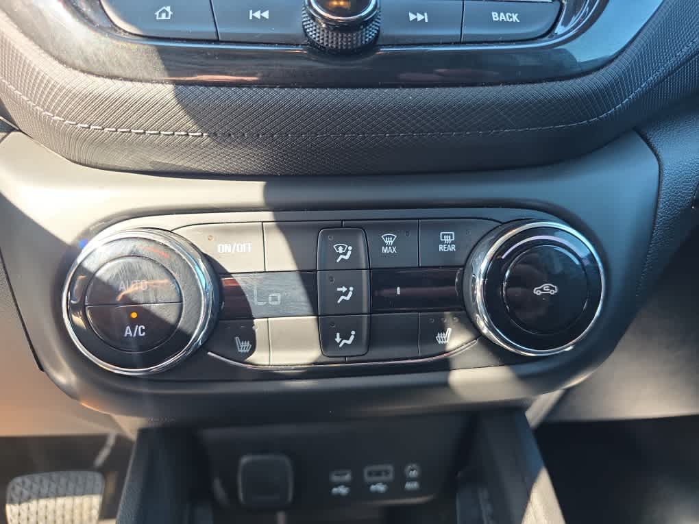 2023 Chevrolet TrailBlazer LT - Photo 21