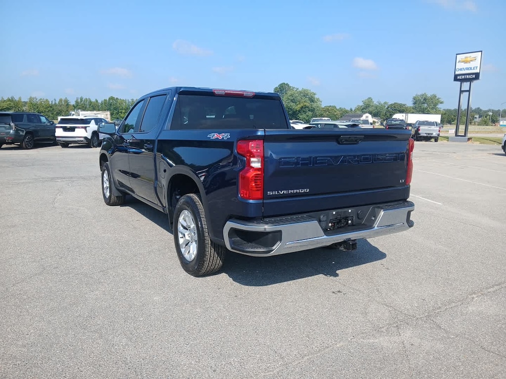 Certified 2022 Chevrolet Silverado 1500 LT 4WD Crew Cab 147 Truck Crew Cab