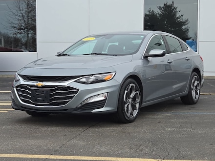 2023 Chevrolet Malibu LT Car