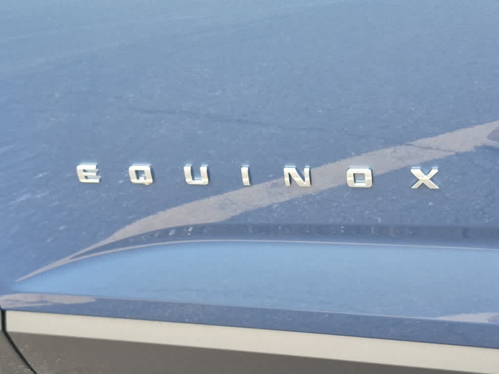 2027 Chevrolet Equinox LT - Photo 17
