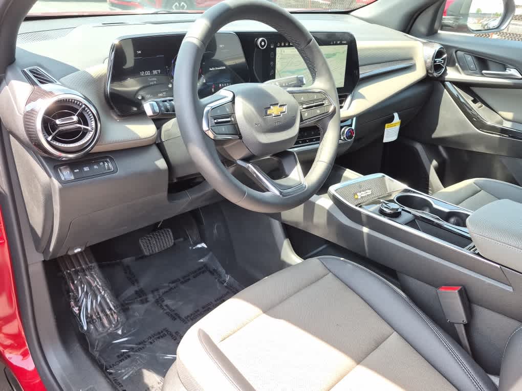 2026 Chevrolet Equinox LT - Photo 11