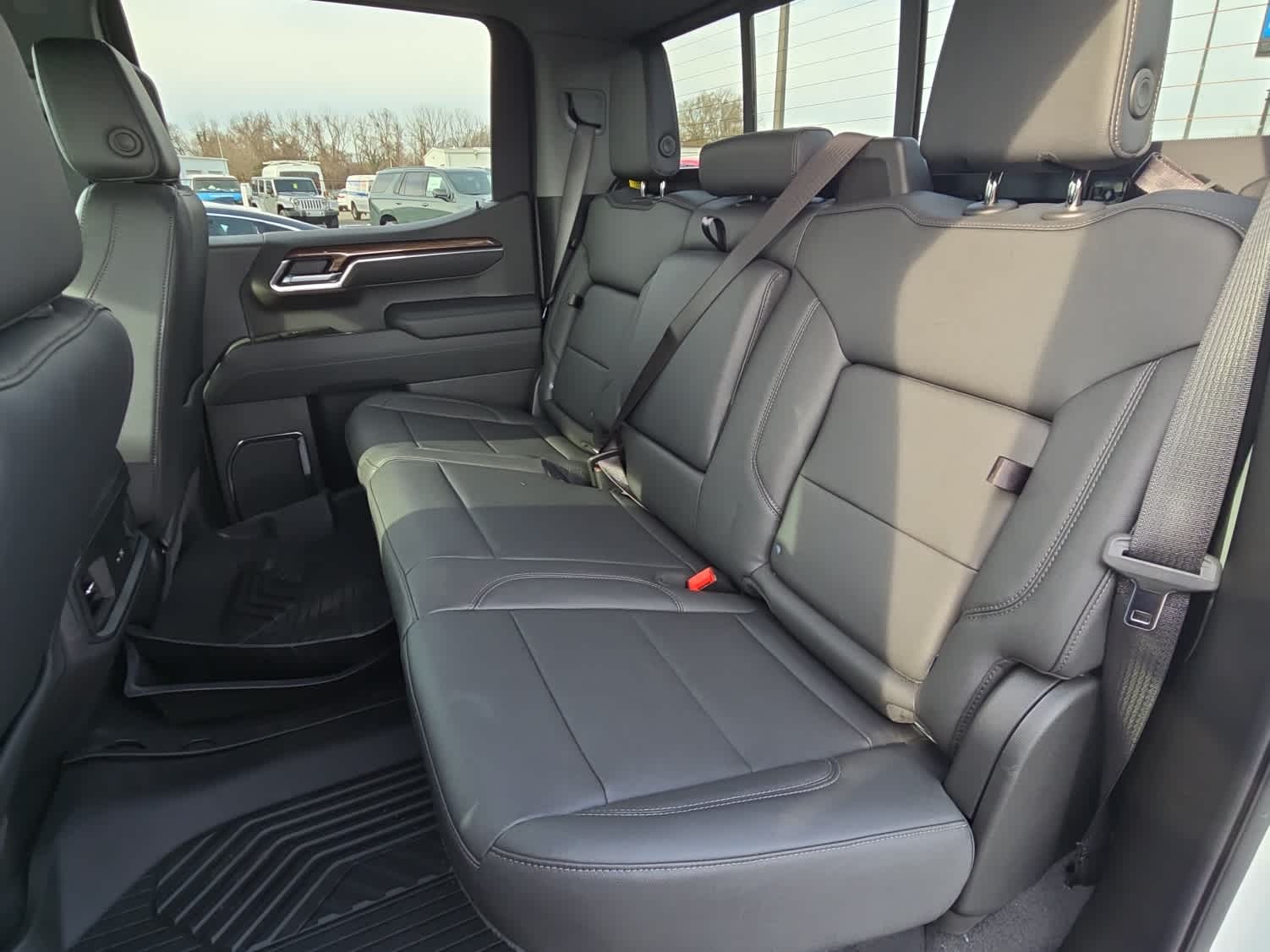 2026 Chevrolet Silverado 1500 LT Trail Boss - Photo 7