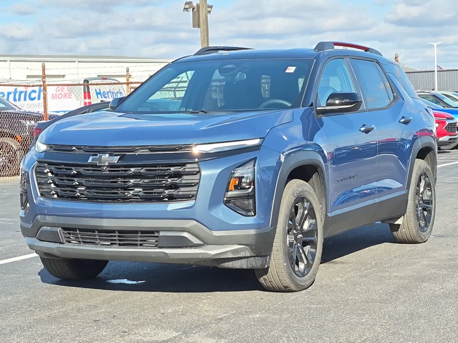 2026 Chevrolet Equinox LT's photo