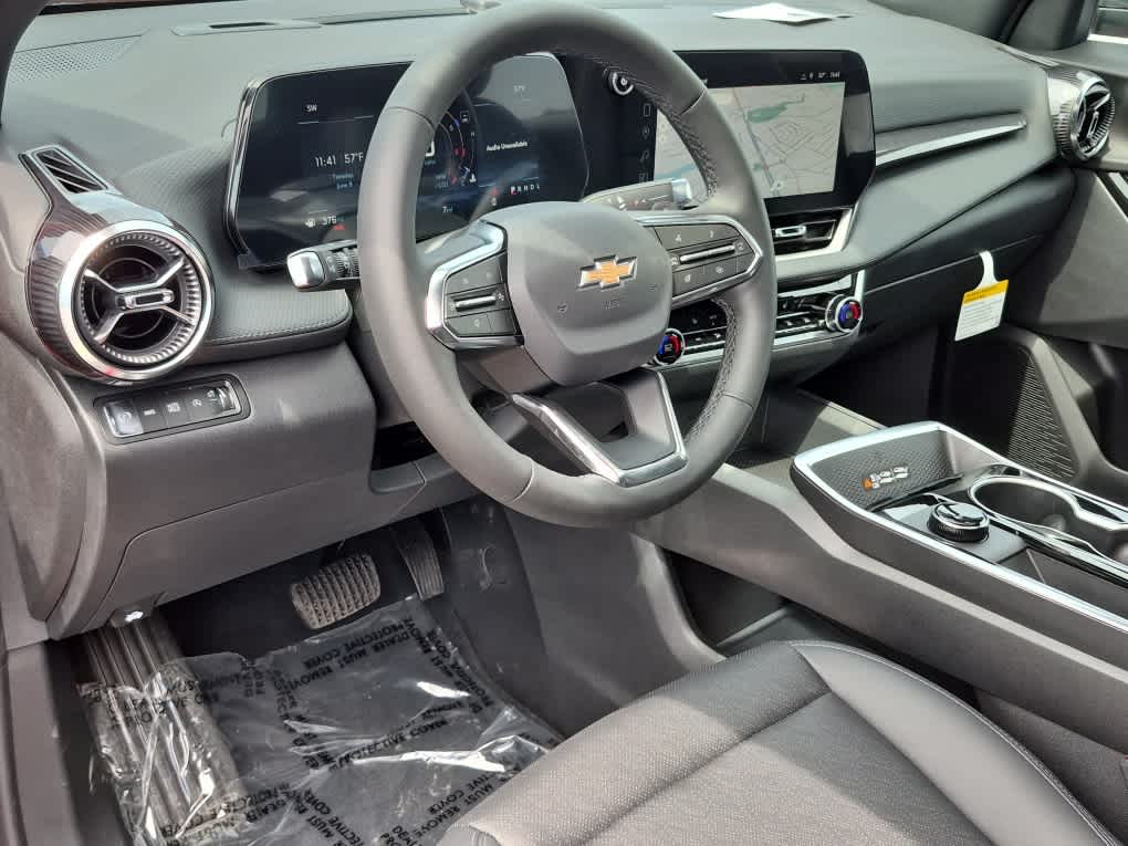 2026 Chevrolet Equinox LT - Photo 11