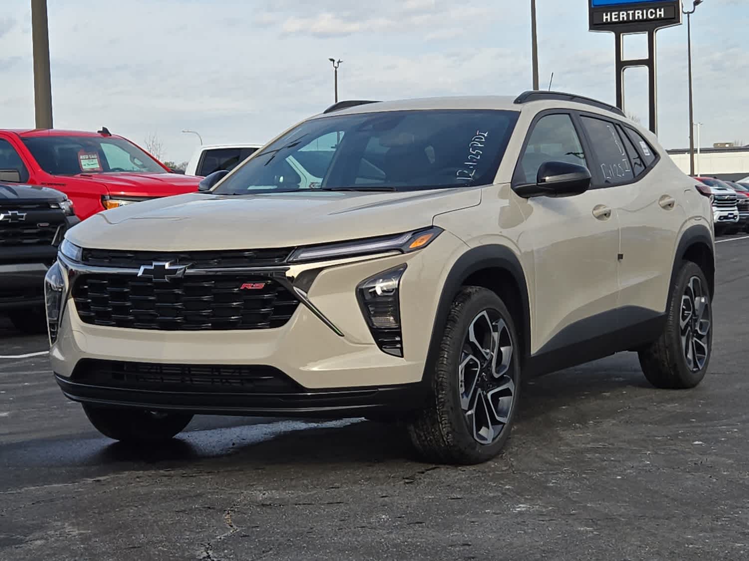 2026 Chevrolet Trax RS's photo