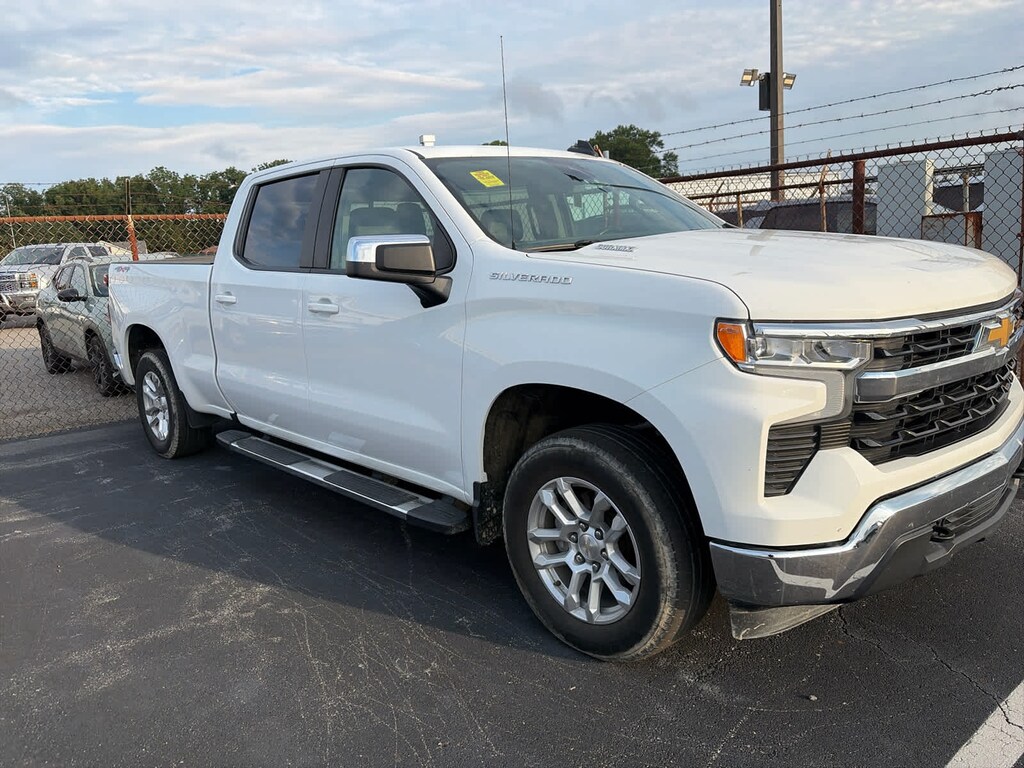 Used 2023 Chevrolet Silverado 1500 LT Truck