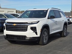 2026 Chevrolet Traverse LT SUV