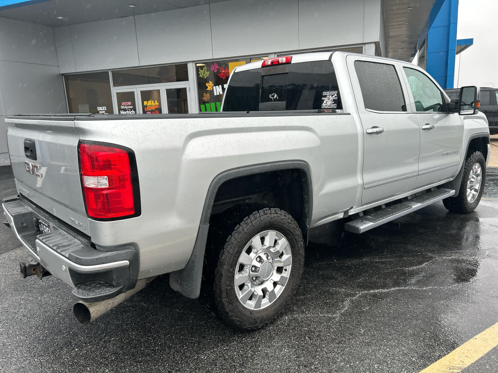 2018 Gmc Sierra 2500 HD Denali photo 4