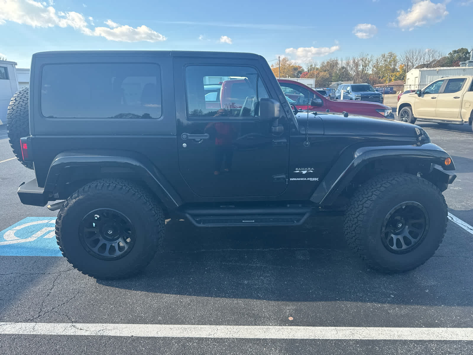 2018 Jeep Wrangler Sahara photo 3