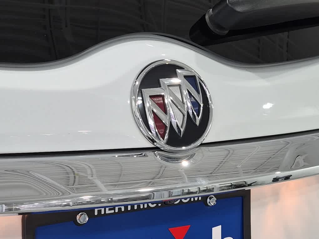 2023 Buick Enclave Essence - Photo 25