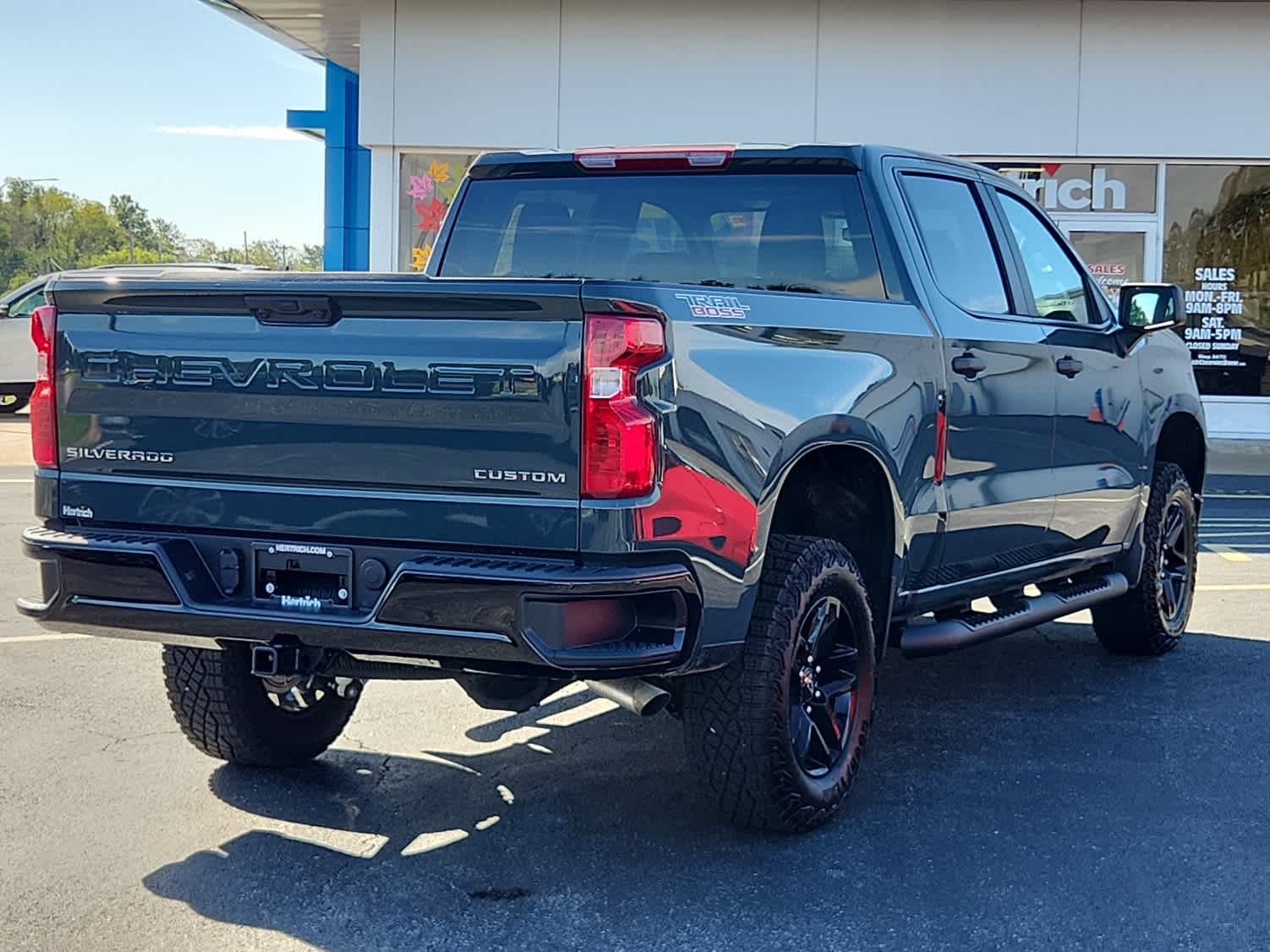 2026 Chevrolet Silverado 1500 Custom Trail Boss photo 3