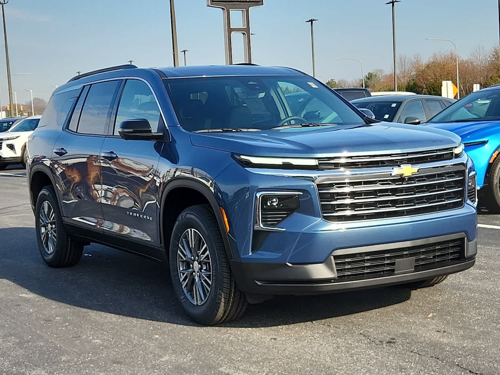 New 2026 Chevrolet Traverse LT SUV