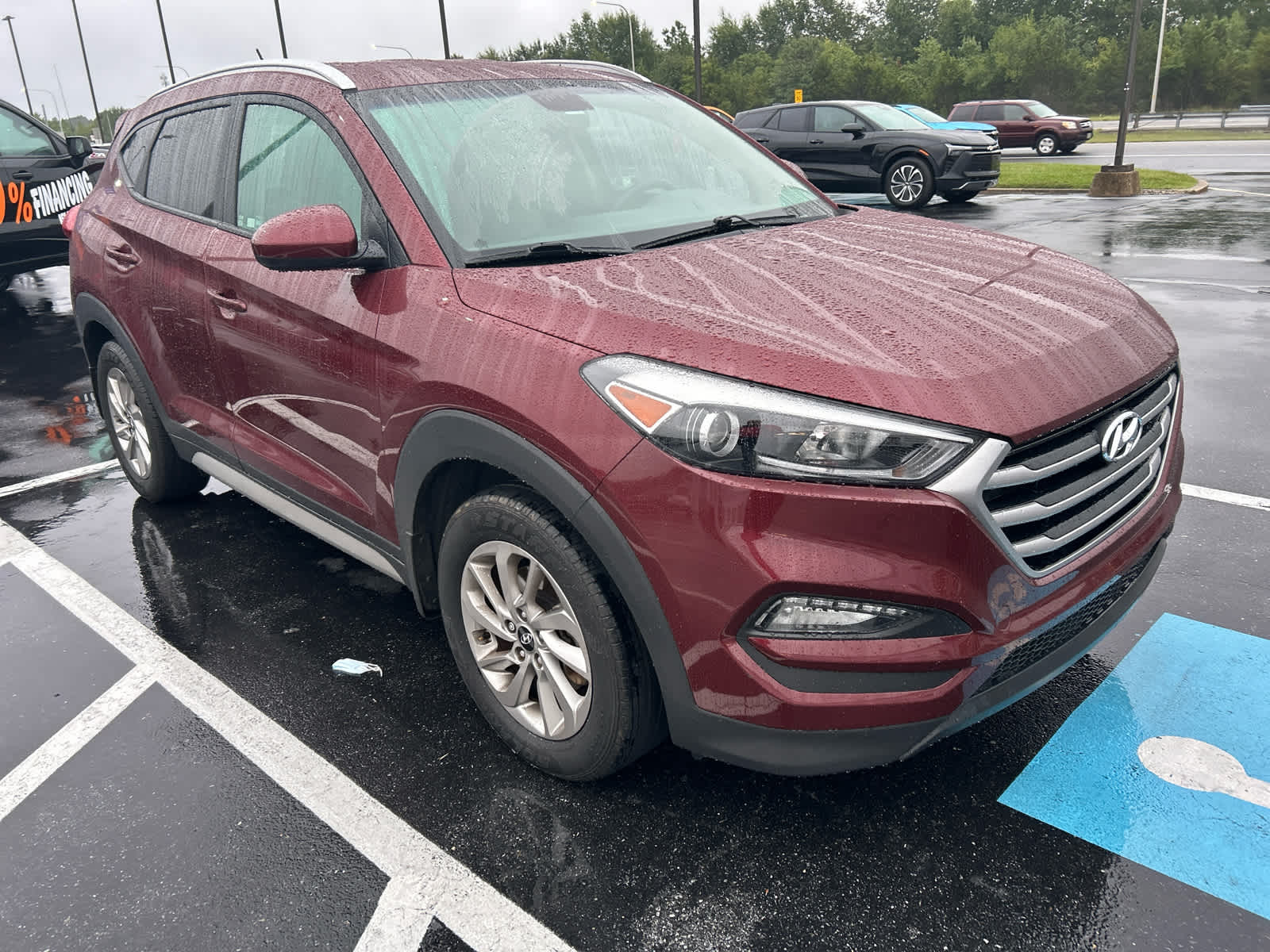 2017 Hyundai Tucson SE photo 2