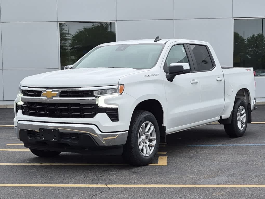 2023 Chevrolet Silverado 1500 LT 2FL 4X4 Crew Cab Short Box's photo