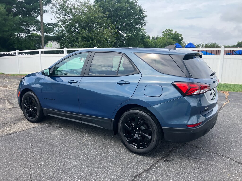 Used 2024 Chevrolet Equinox LS SUV