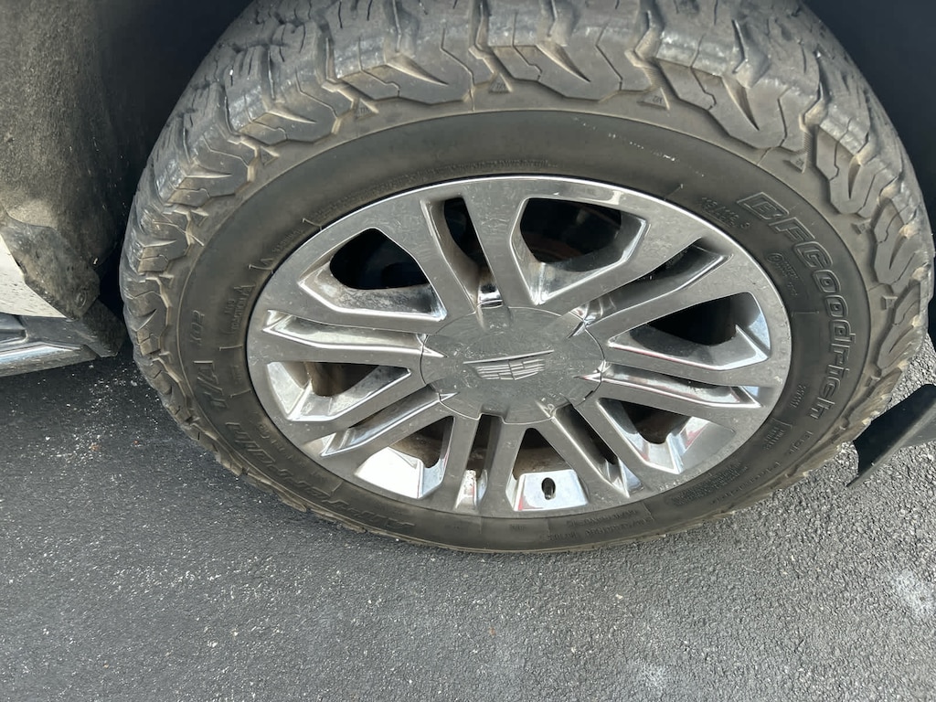 Used 2018 CADILLAC Escalade ESV Black SUV