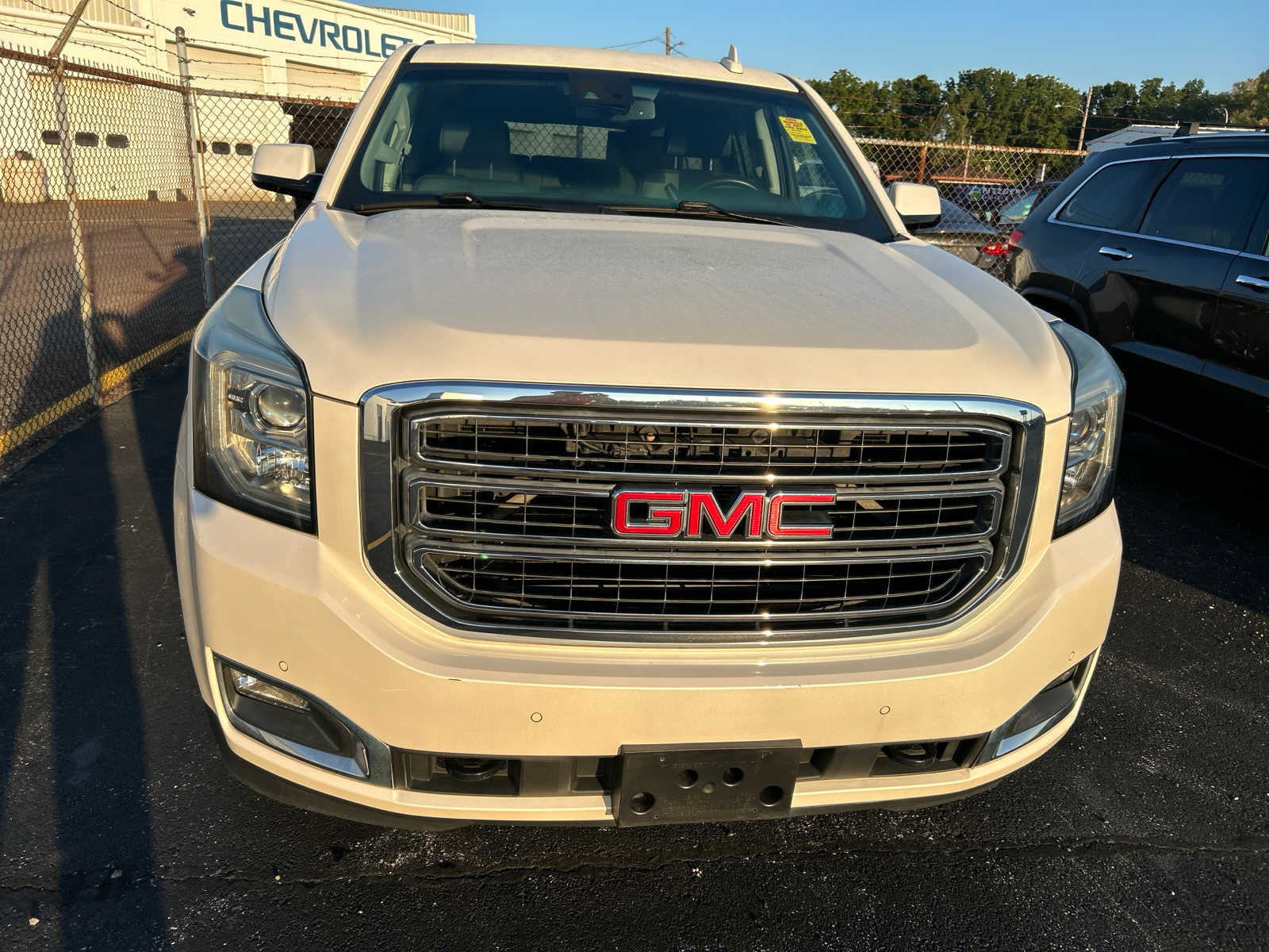 Used 2015 GMC Yukon XL SLT with VIN 1GKS2HKC4FR504195 for sale in Dover, DE