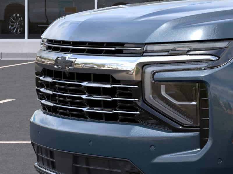 2027 Chevrolet Suburban LT - Photo 13