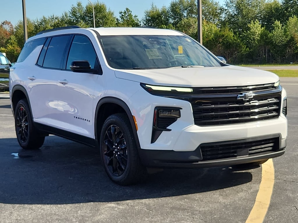 New 2026 Chevrolet Traverse LT SUV