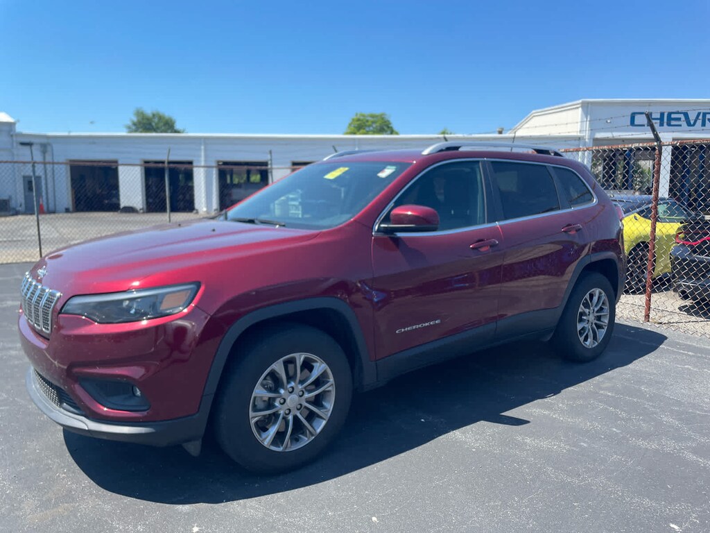 Used 2019 Jeep Cherokee Latitude Plus