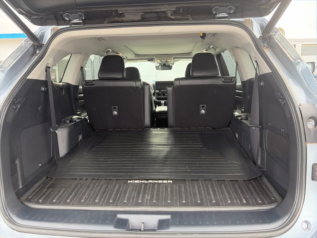 Used 2022 Toyota Highlander Platinum