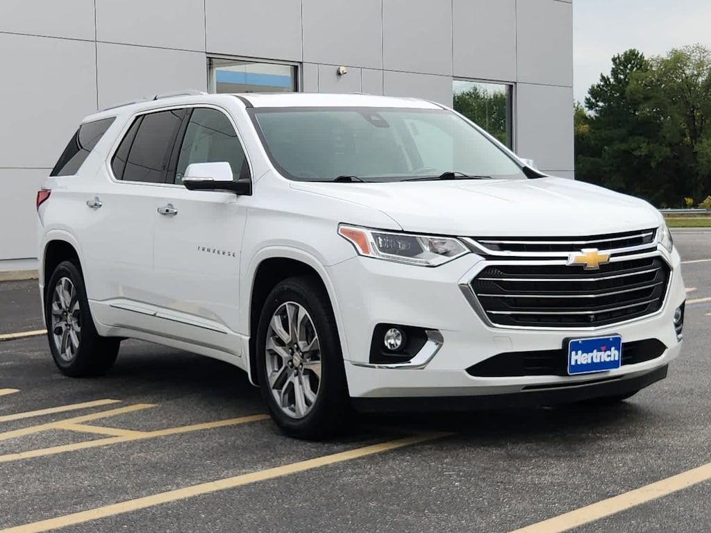 Used 2021 Chevrolet Traverse Premier SUV