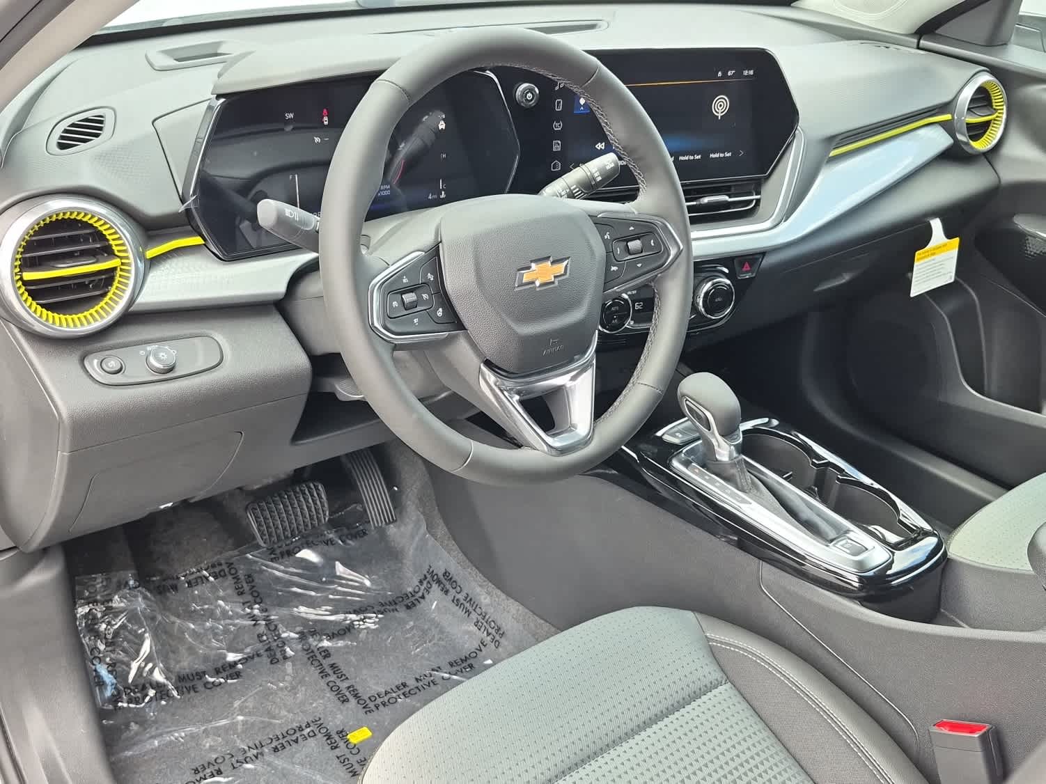 2026 Chevrolet Trax LT - Photo 11