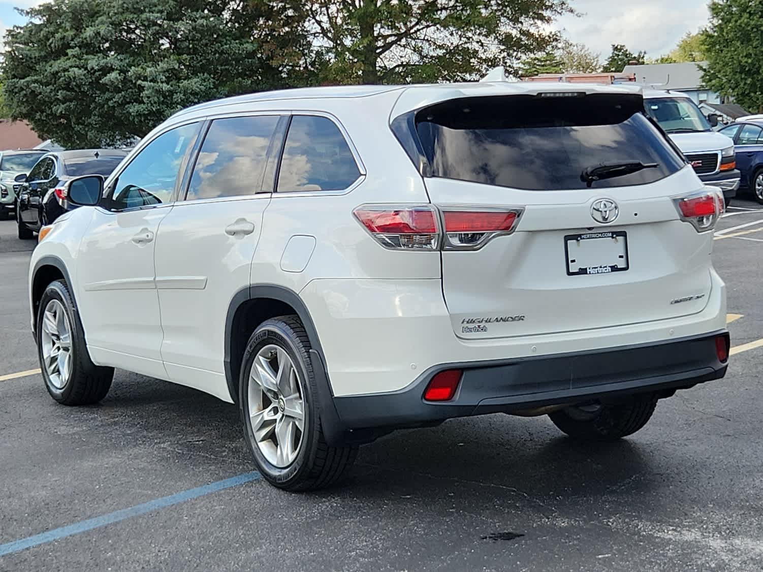 2016 Toyota Highlander Limited photo 4