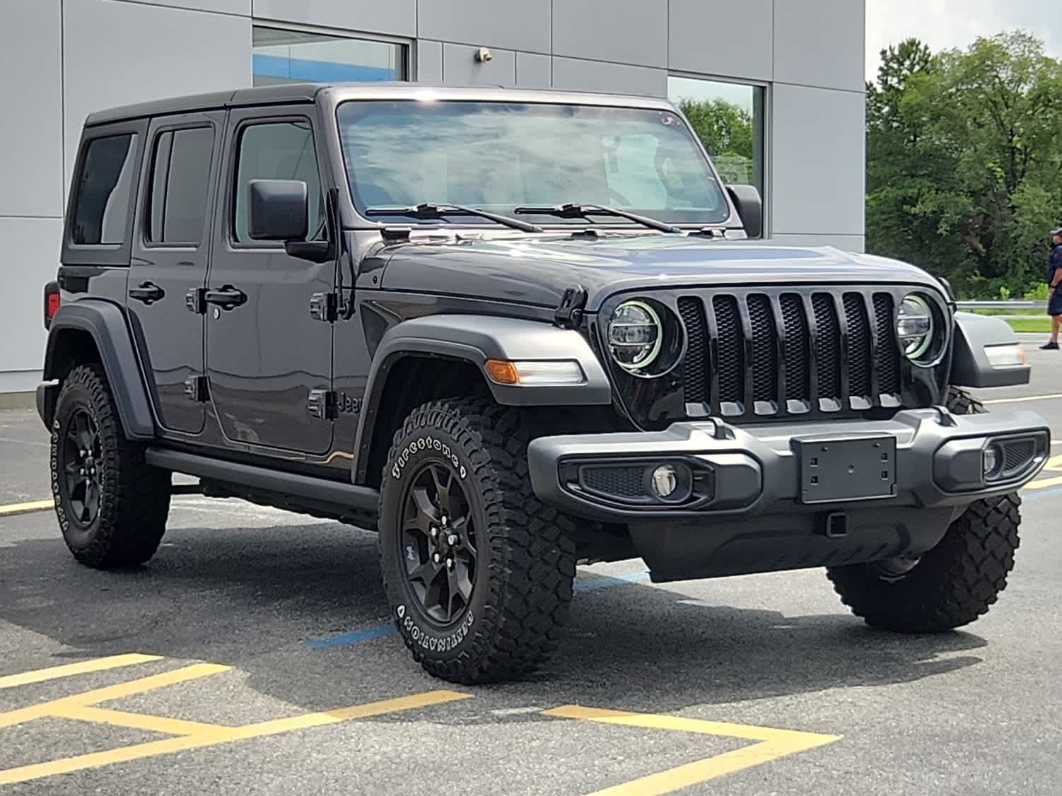 2021 Jeep Wrangler Unlimited Willys photo 2