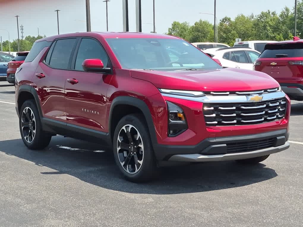 2026 Chevrolet Equinox LT - Photo 2