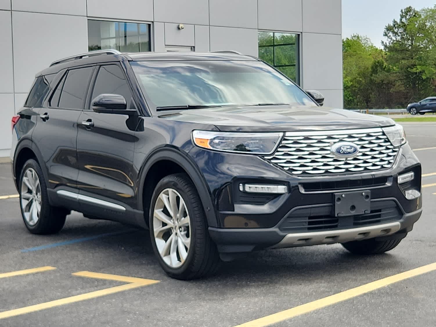 Used 2022 Ford Explorer Platinum with VIN 1FM5K8HC5NGA37164 for sale in Dover, DE