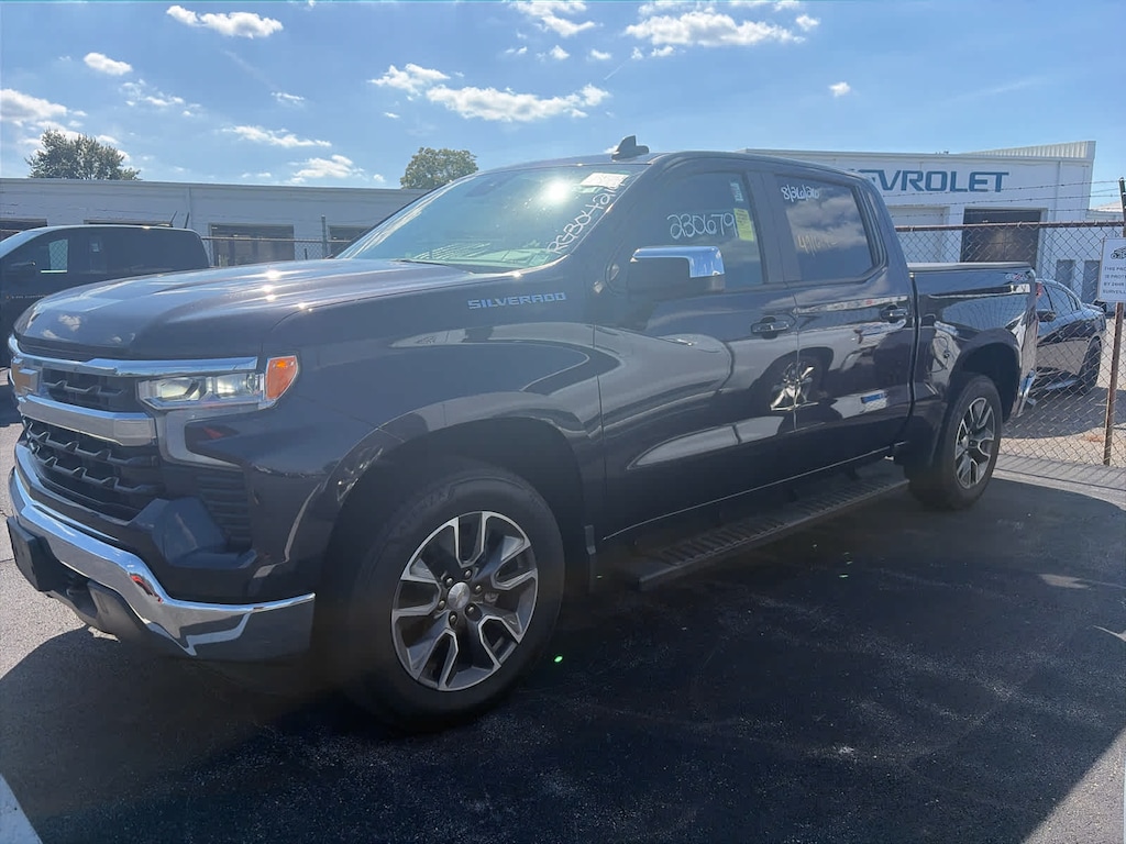 Used 2024 Chevrolet Silverado 1500 LT (2FL) Truck