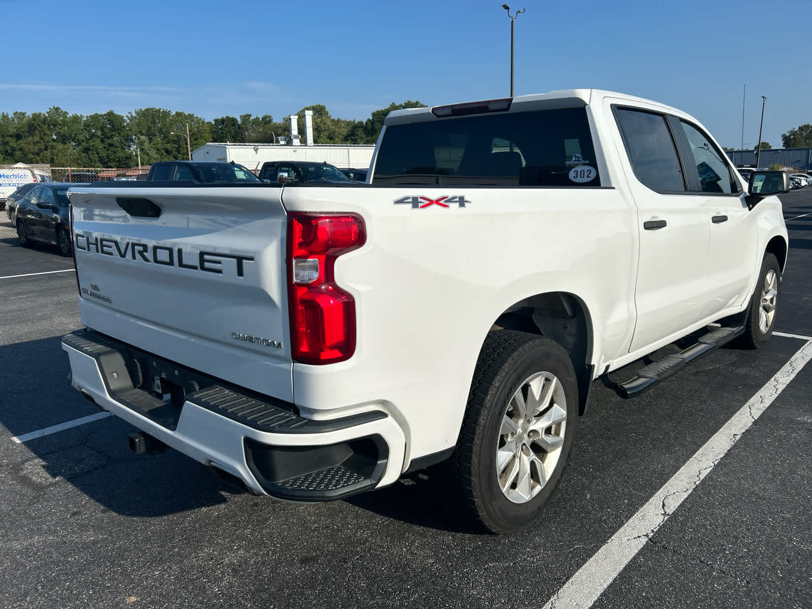 2020 Chevrolet Silverado 1500 Custom photo 3