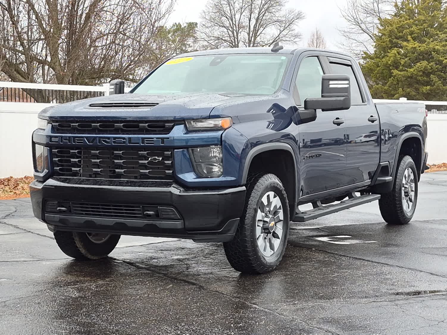 2022 Chevrolet Silverado 2500HD Custom's photo