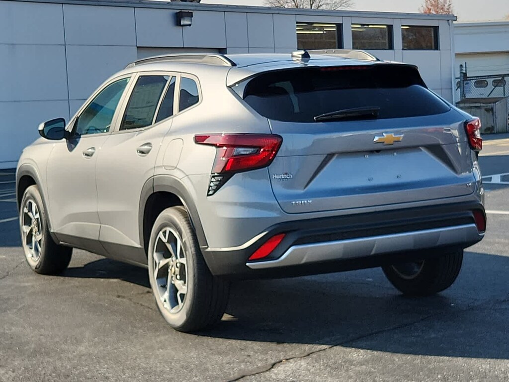 New 2026 Chevrolet Trax LT SUV