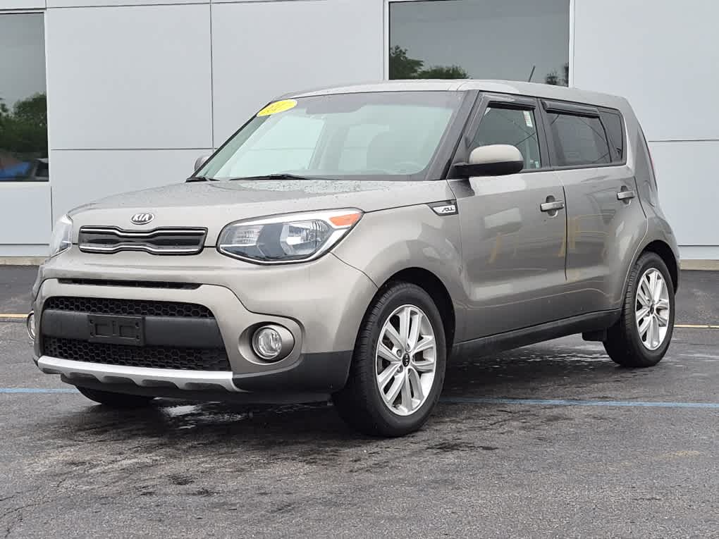 2017 Kia Soul 2.0L + 6 A/T's photo
