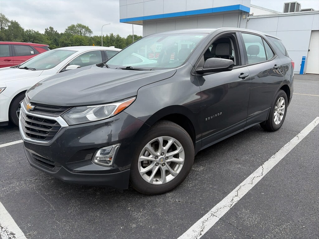 Used 2018 Chevrolet Equinox LS SUV